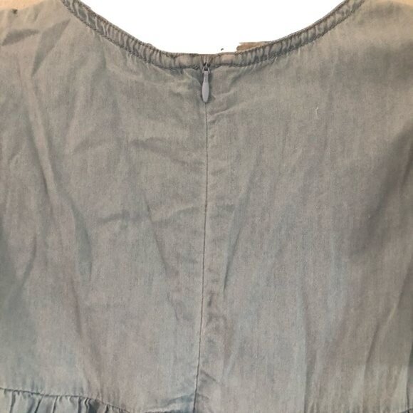 Forever 21 Little Girls Light Chambray Raw Hem Ruffled Dress Size Medium - Picture 5 of 5